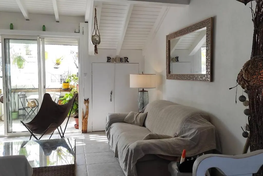 Апартаменты Duplex Marigot Centre-Ville Сен-Мартен/Синт-Мартен